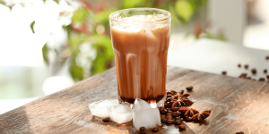 How to make an iced oat milk latte - header image